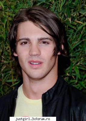 Poze - Imi placea mai mult cand avea parul mai lung, sau - Steven R. McQueen